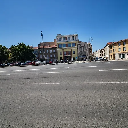 La Caravelle Hotel Riom