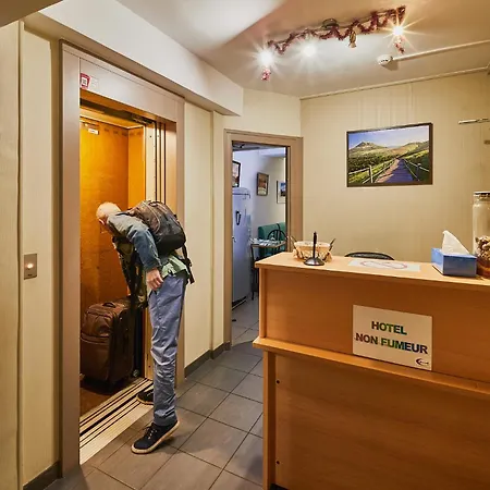 Hotel La Caravelle Riom