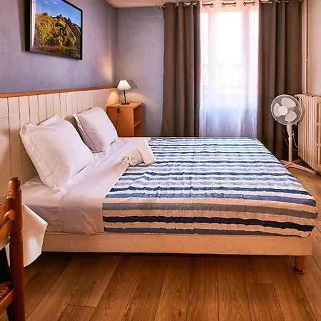 La Caravelle 2* Riom