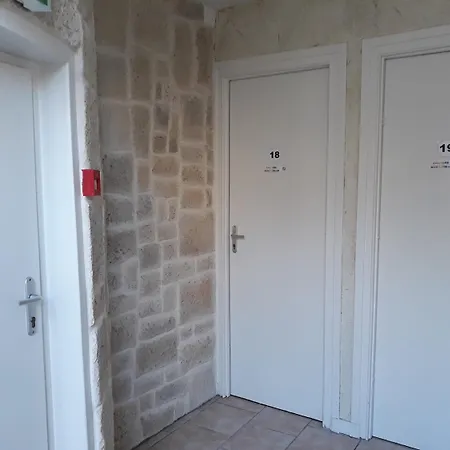 La Caravelle Hotel 2*