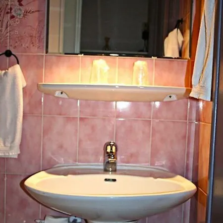 La Caravelle Hotel Riom