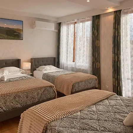 La Caravelle Hotel 2*