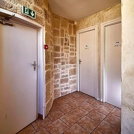 La Caravelle 2* Riom