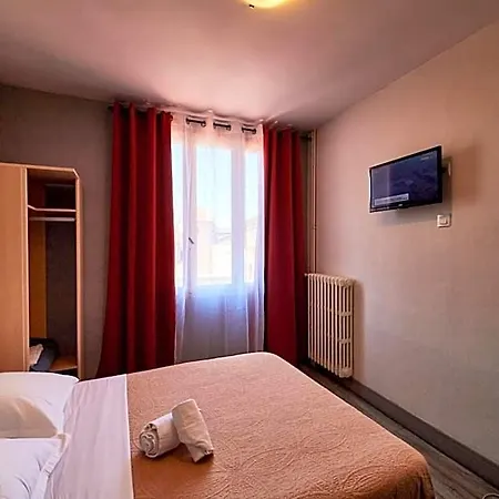La Caravelle 2*