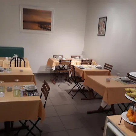 La Caravelle Hotel 2*
