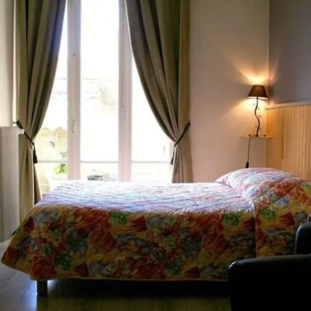 Hotel La Caravelle 2*
