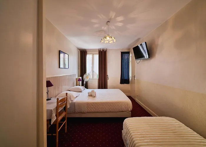 La Caravelle 2* Riom