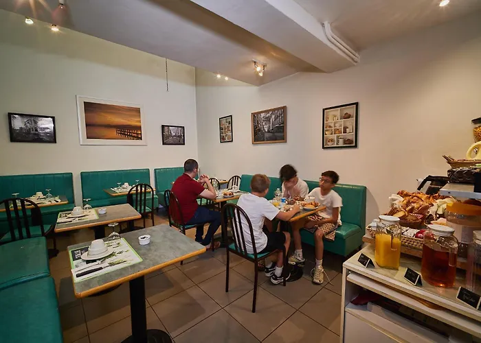 La Caravelle Hotel 2*