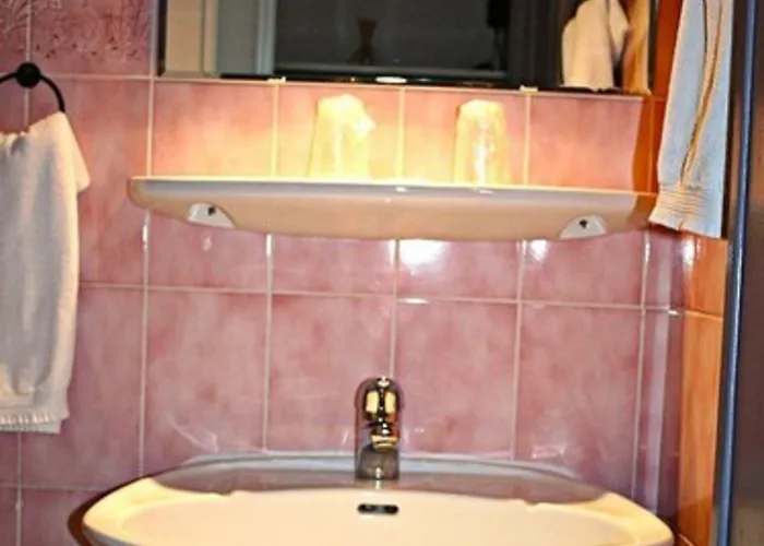 La Caravelle Hotel Riom